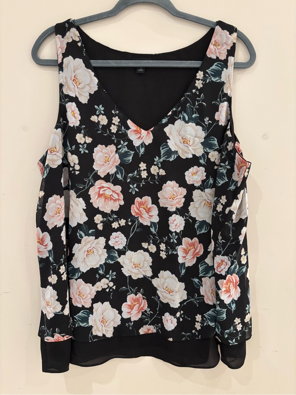 Torrid Black Floral V-Neck Sleeveless Camisole with Pink & Cream Flowers